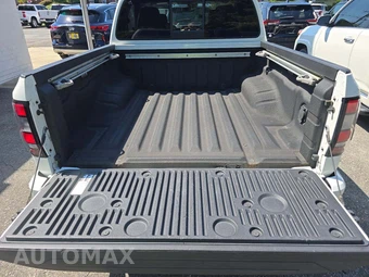 2022 Nissan Frontier SV Crew Cab Medium Bed – miniatura 14