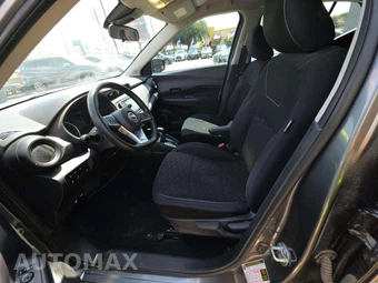 2022 Nissan Kicks S - miniatura 6