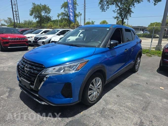 2022 Nissan Kicks S