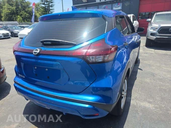 2022 Nissan Kicks S – miniatura 3