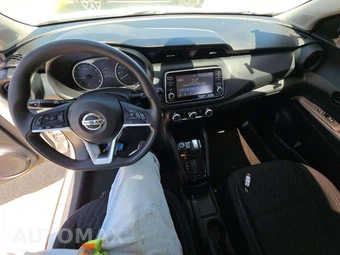 2022 Nissan Kicks S - miniatura 10