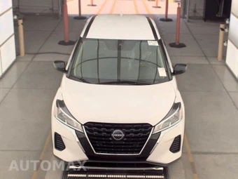 2022 Nissan Kicks S – miniatura 2