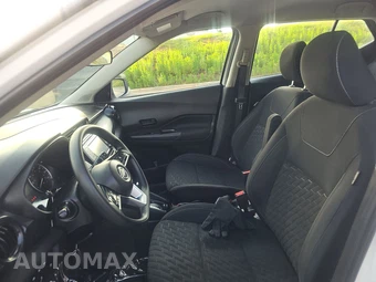 2022 Nissan Kicks S – miniatura 7