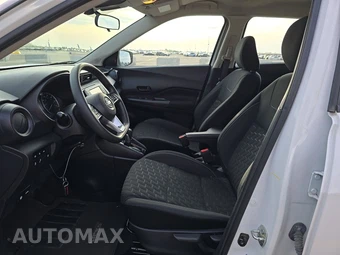 2022 Nissan Kicks S – miniatura 7