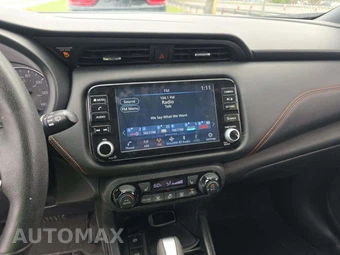 2022 Nissan Kicks SR - miniatura 5