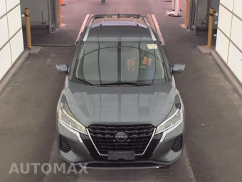2022 Nissan Kicks SV – miniatura 2