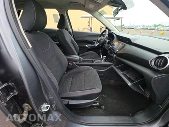 2022 Nissan Kicks SV – miniatura 8
