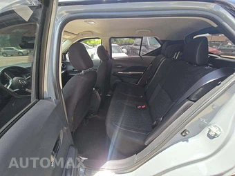2022 Nissan Kicks SV – miniatura 10