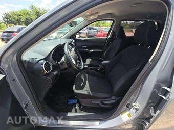 2022 Nissan Kicks SV – miniatura 3
