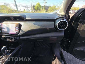 2022 Nissan Kicks SV - miniatura 20