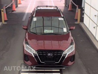 2022 Nissan Kicks SV – miniatura 2