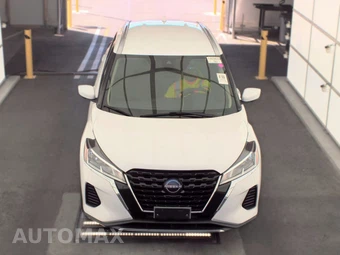 2022 Nissan Kicks SV – miniatura 2