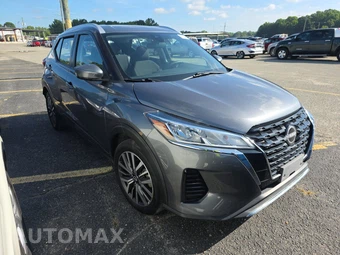 2022 Nissan Kicks SV - miniatura 3