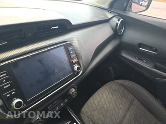 2022 Nissan Kicks SV - miniatura 11
