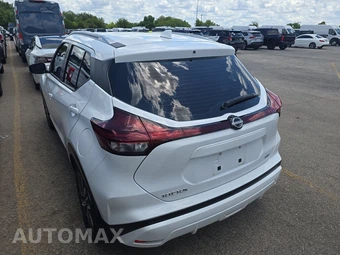 2022 Nissan Kicks SV - miniatura 6