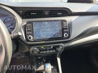 2022 Nissan Kicks SV – miniatura 10