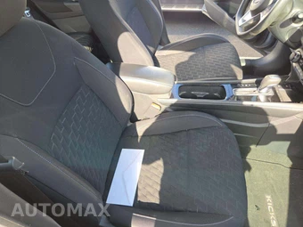 2022 Nissan Kicks SV – miniatura 18