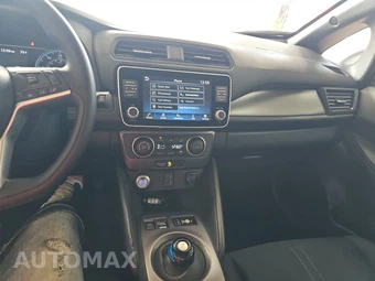 2022 Nissan LEAF S - miniatura 11