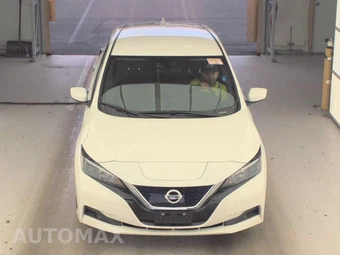 2022 Nissan LEAF S - miniatura 2