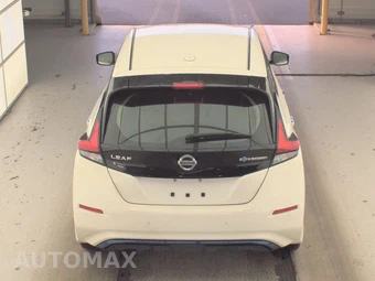 2022 Nissan LEAF S - miniatura 5