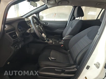 2022 Nissan LEAF S - miniatura 7