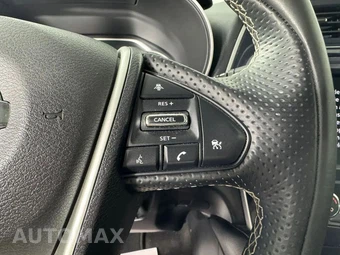 2022 Nissan Maxima Platinum - miniatura 16
