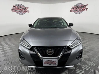2022 Nissan Maxima Platinum - miniatura 2