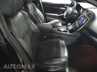 2022 Nissan Maxima SR – miniatura 18