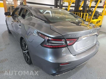 2022 Nissan Maxima SV - miniatura 2