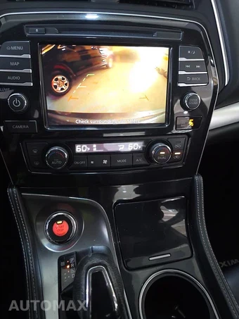 2022 Nissan Maxima SV - miniatura 24