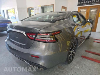 2022 Nissan Maxima SV - miniatura 3