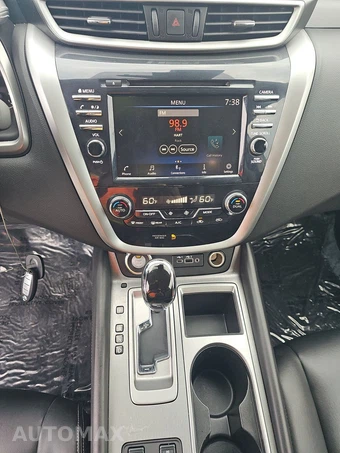 2022 Nissan Murano SV - miniatura 11