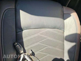 2022 Nissan Pathfinder Platinum – miniatura 8
