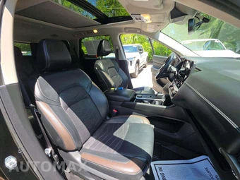 2022 Nissan Pathfinder Platinum – miniatura 16