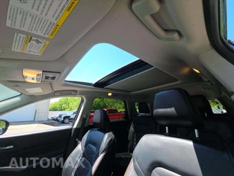 2022 Nissan Pathfinder Platinum – miniatura 8