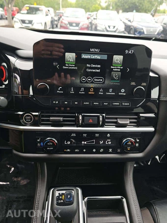 2022 Nissan Pathfinder Platinum – miniatura 10