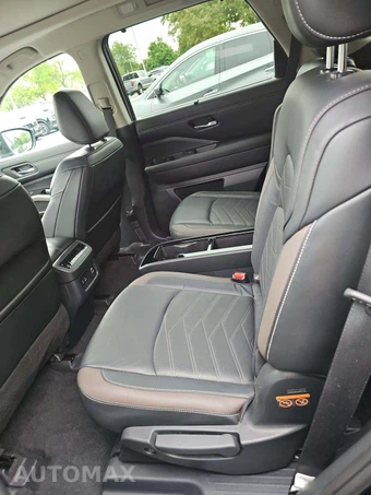 2022 Nissan Pathfinder Platinum – miniatura 13