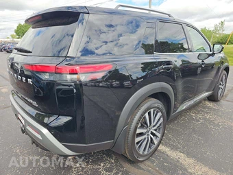 2022 Nissan Pathfinder Platinum – miniatura 3