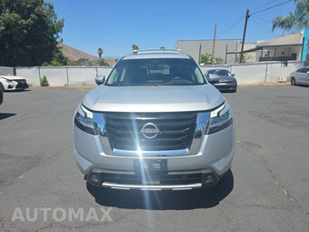 2022 Nissan Pathfinder Platinum – miniatura 2
