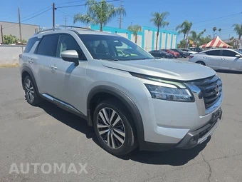2022 Nissan Pathfinder Platinum – miniatura 3