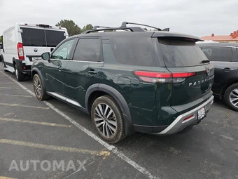 2022 Nissan Pathfinder Platinum – miniatura 6