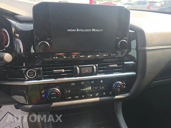 2022 Nissan Pathfinder Platinum – miniatura 11