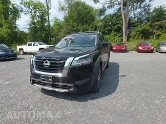 2022 Nissan Pathfinder Platinum