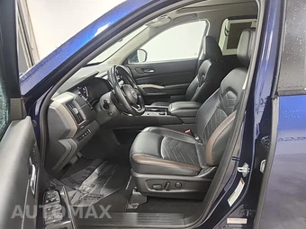 2022 Nissan Pathfinder Platinum – miniatura 13