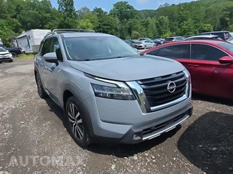2022 Nissan Pathfinder Platinum - miniatura 3