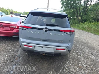 2022 Nissan Pathfinder Platinum - miniatura 5