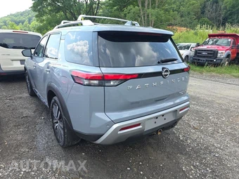 2022 Nissan Pathfinder Platinum - miniatura 6