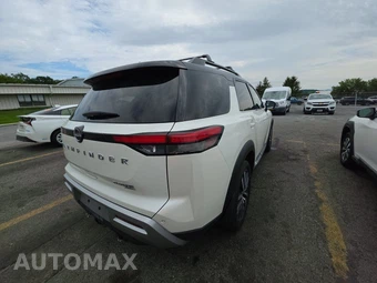 2022 Nissan Pathfinder Platinum - miniatura 4