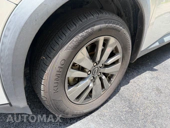 2022 Nissan Pathfinder S - miniatura 9