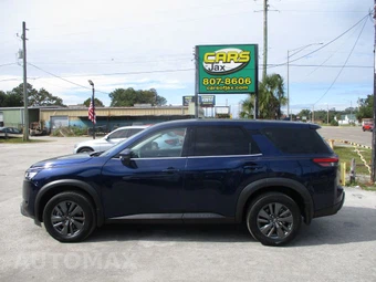 2022 Nissan Pathfinder S
